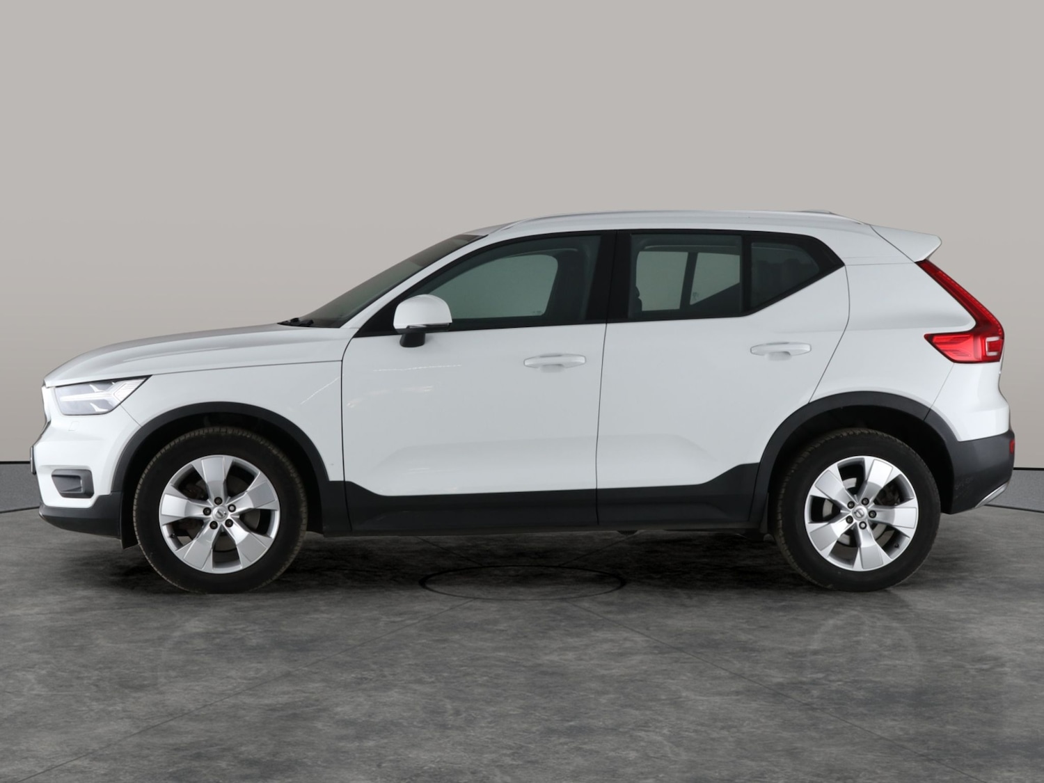 Used Volvo XC40 2019 for sale - 76141162: Photo 17