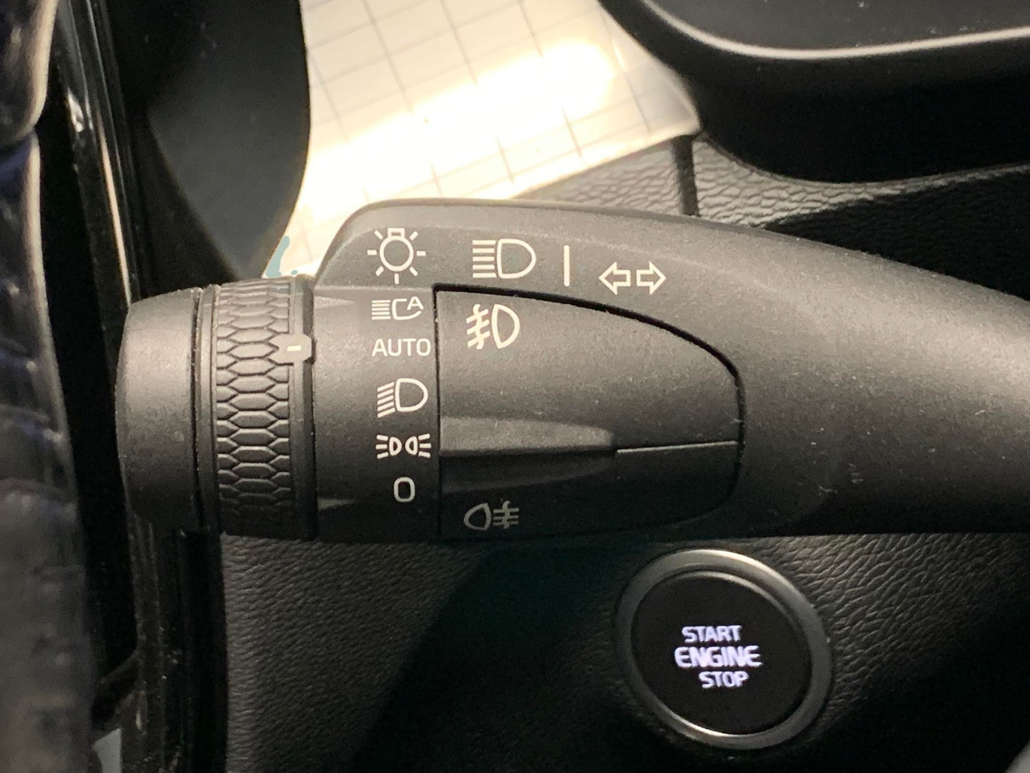Used Volvo XC40 2019 for sale - 76141162: Photo 28