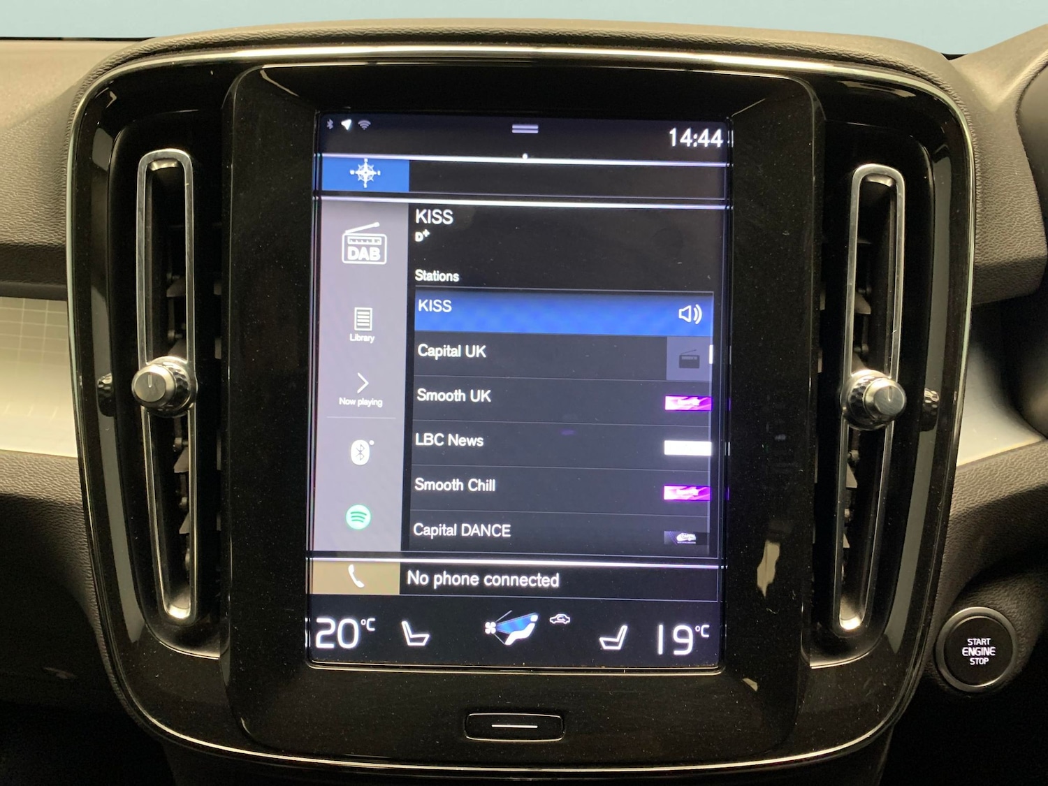 Used Volvo XC40 2019 for sale - 76141162: Photo 8