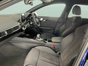 Used Audi A4 2023 for sale - 76452608: Photo