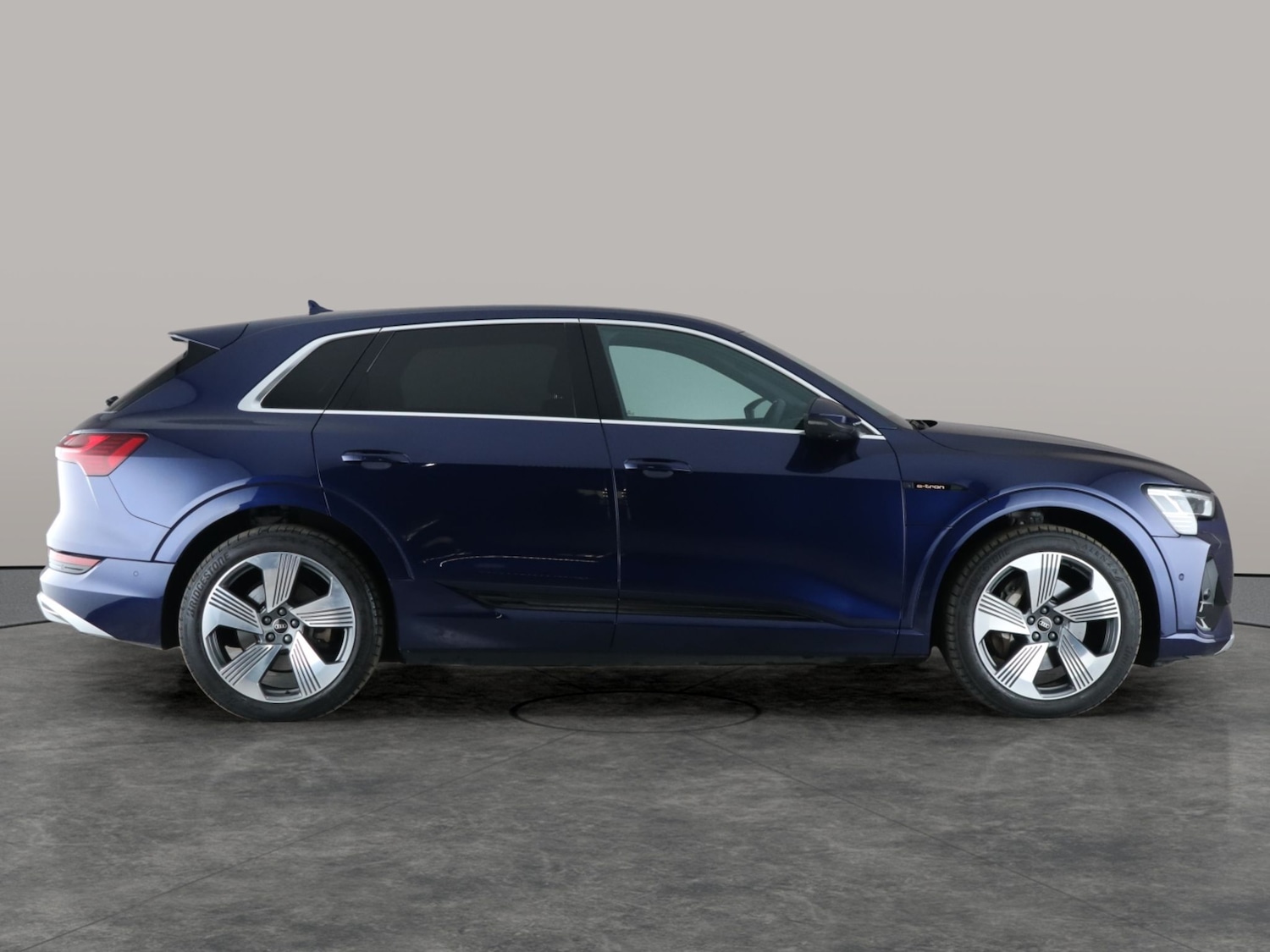 Used Audi e-tron 2022 for sale - 76194288: Photo 14