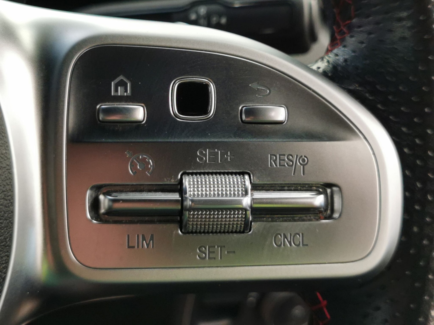 Used Mercedes-Benz GLB 2021 for sale - 76155879: Photo 24