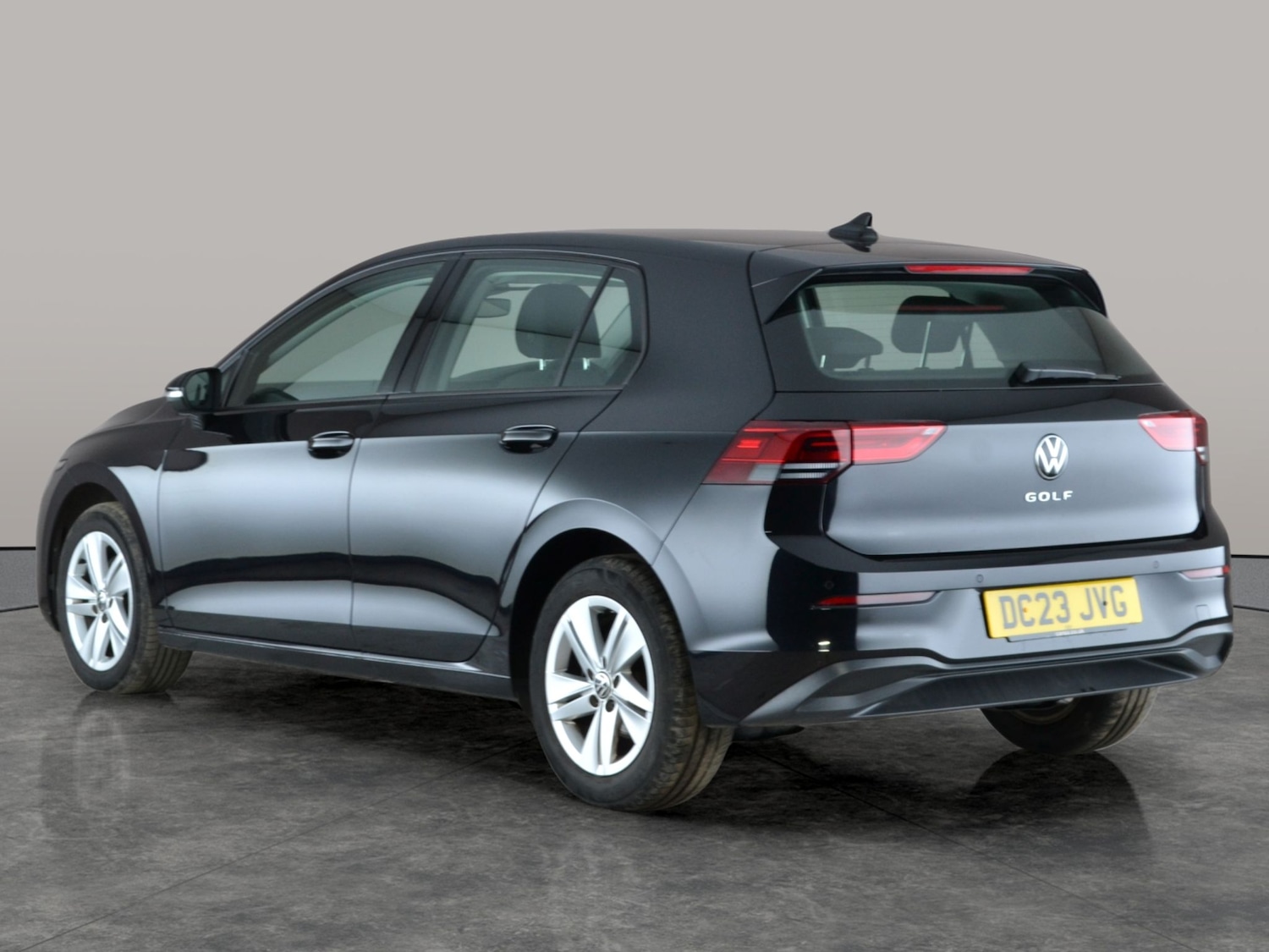 Used Volkswagen Golf 2023 for sale - 77240587: Photo 11