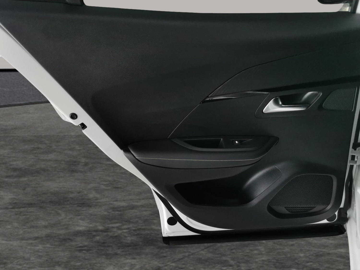 Used Peugeot 2008 2023 for sale - 76494318: Photo 32