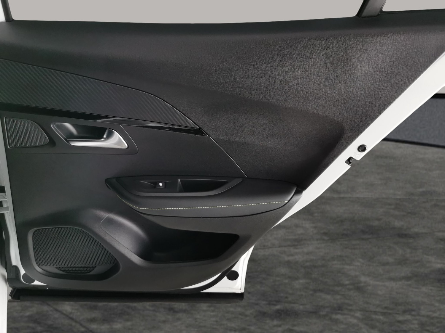 Used Peugeot 2008 2023 for sale - 76494318: Photo 33