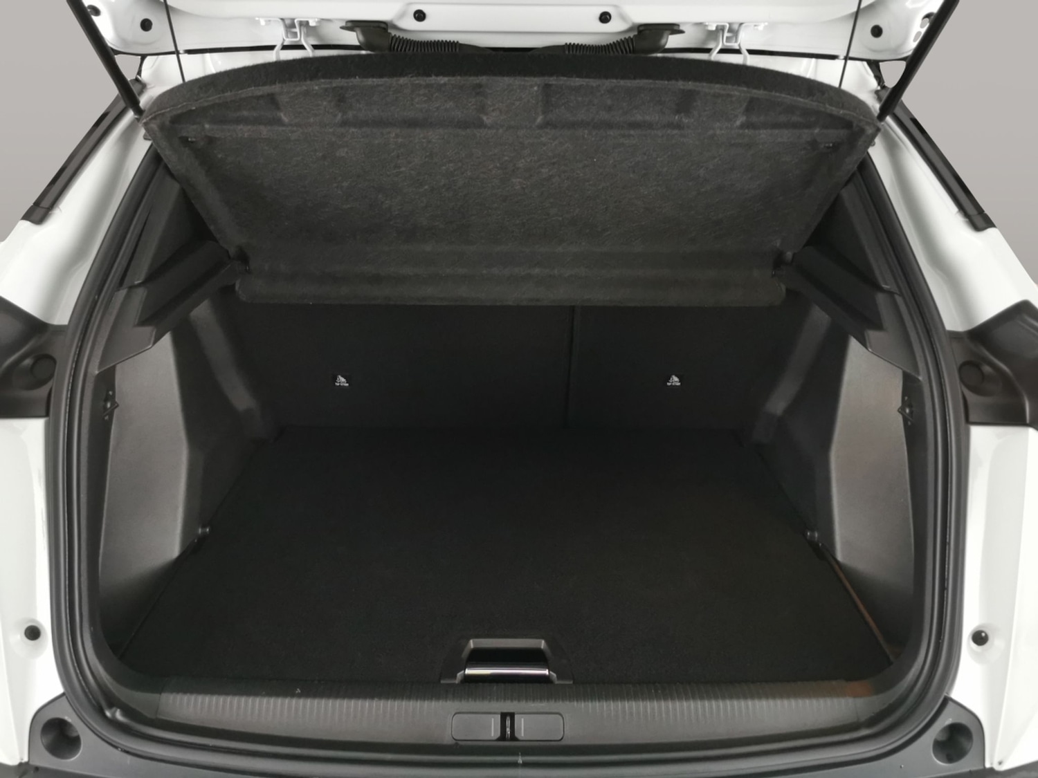 Used Peugeot 2008 2023 for sale - 76494318: Photo 37