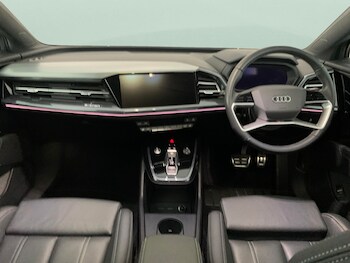 Used Audi Q4 e-tron  for sale - 75733930: Photo