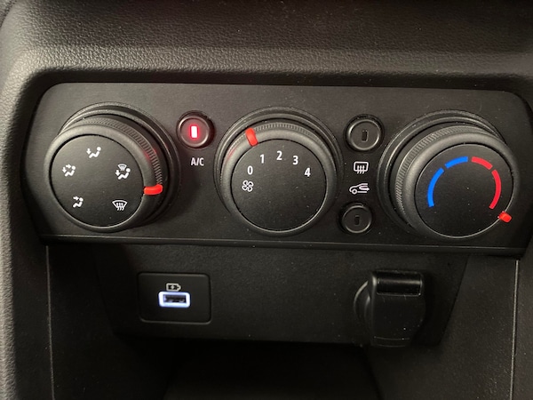 Used Dacia Sandero Stepway 2021 for sale - 76310545: Photo 21