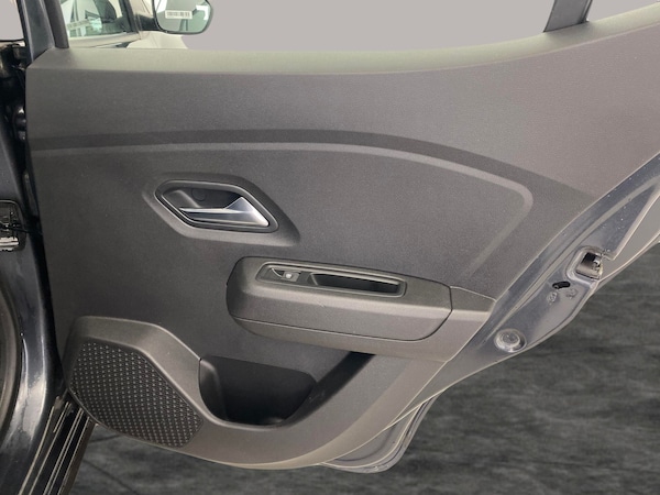Used Dacia Sandero Stepway 2021 for sale - 76310545: Photo 31