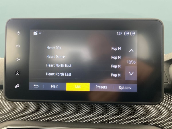 Used Dacia Sandero Stepway 2021 for sale - 76310545: Photo 6