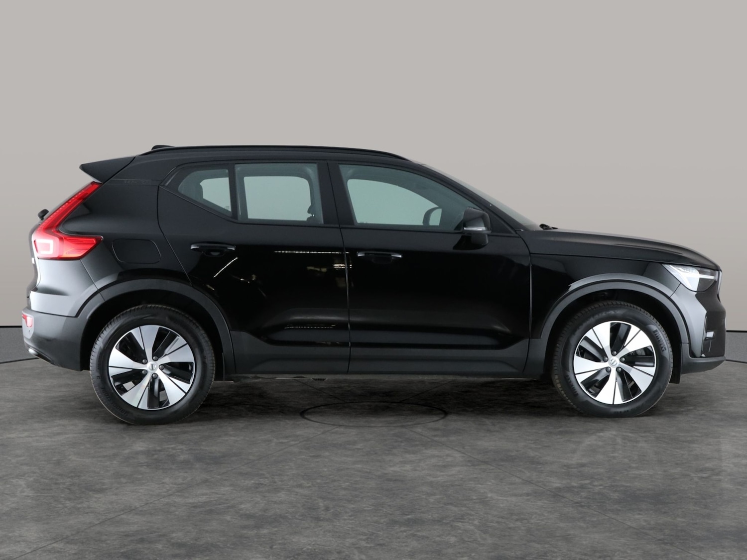 Used Volvo XC40 2022 for sale - 76009153: Photo 9