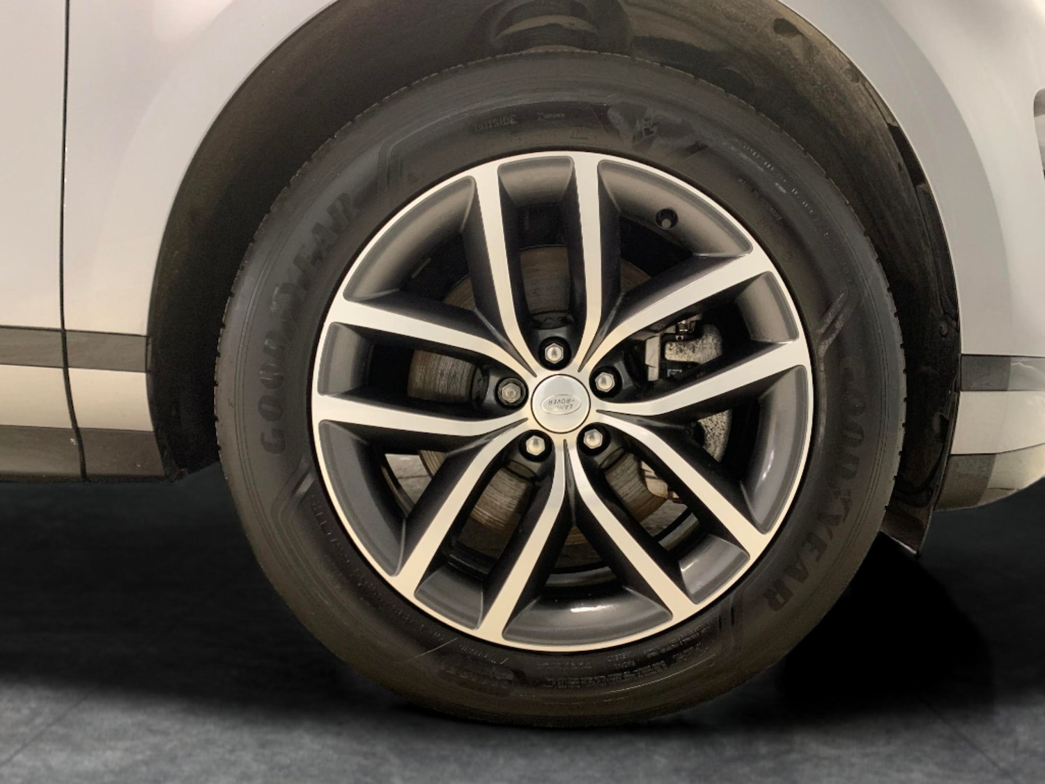 Used Land Rover Range Rover Evoque 2023 for sale - 76940333: Photo 28