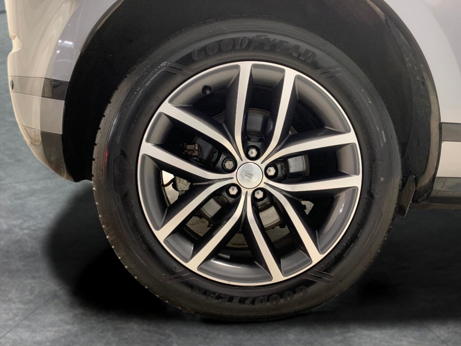 Used Land Rover Range Rover Evoque 2023 for sale - 76940333: Photo 29