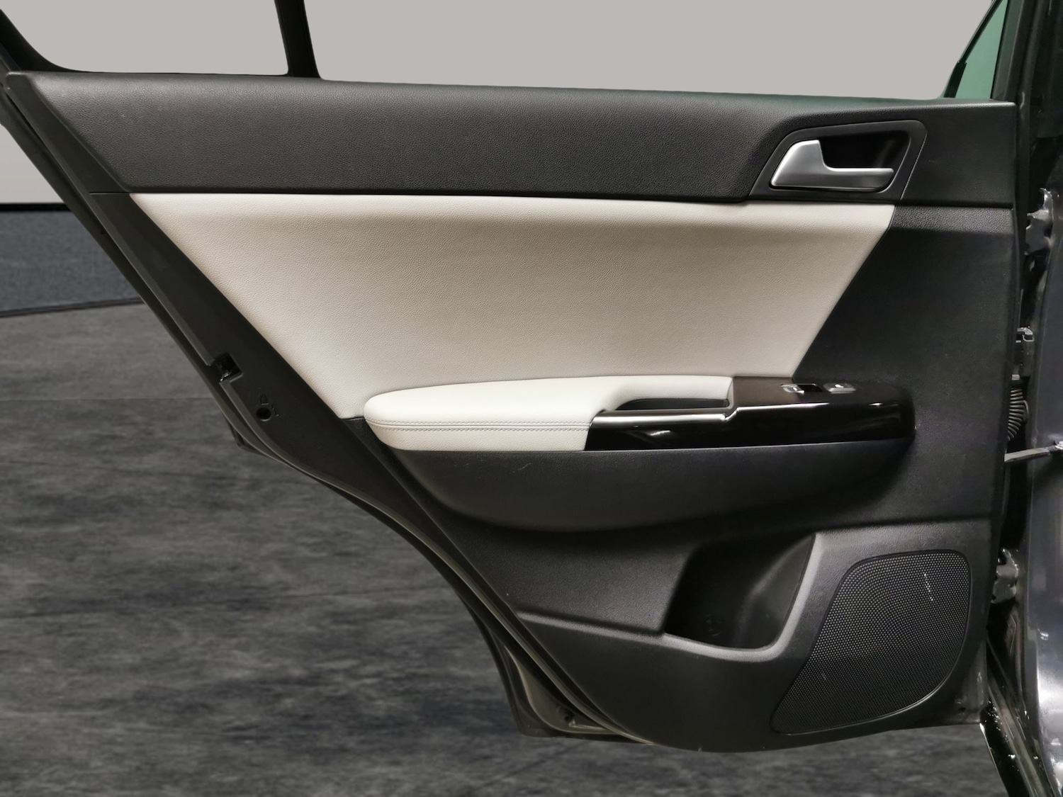 Used Kia Sportage for sale - 77272082: Photo 32