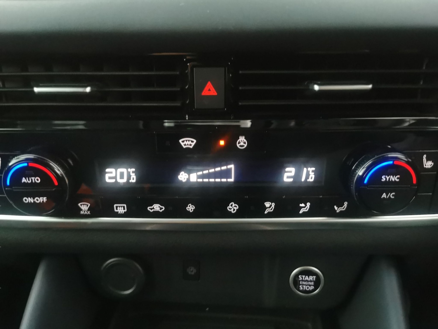 Used Nissan Qashqai 2021 for sale - 77127979: Photo 18