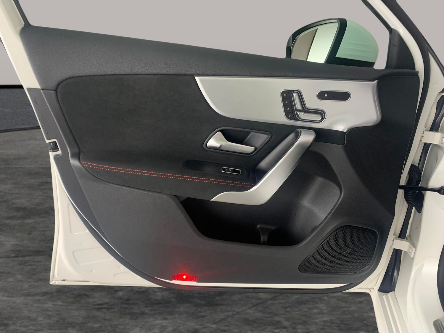 Used Mercedes-Benz A-Class 2020 for sale - 76661541: Photo 31