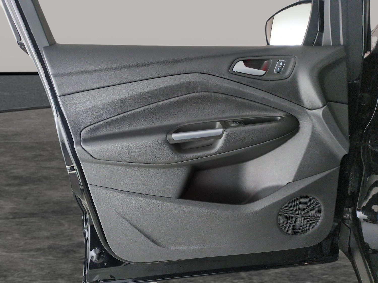 Used Ford Kuga 2018 for sale - 76788736: Photo 27