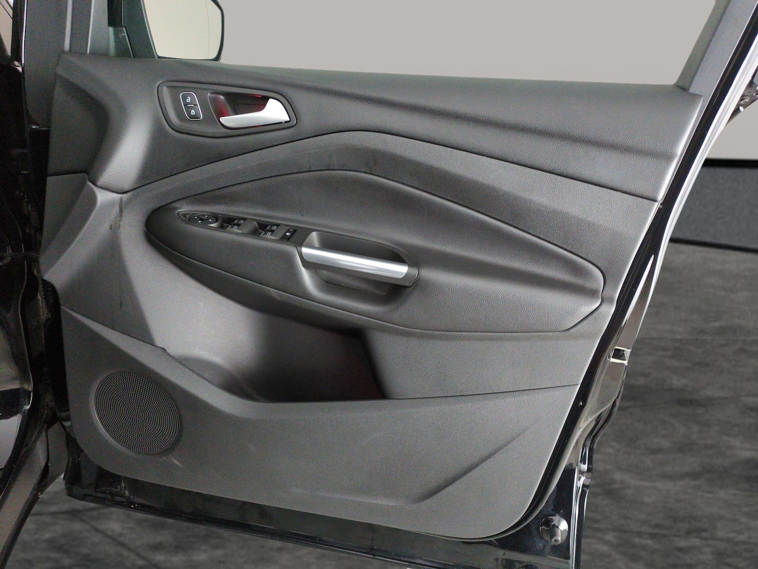 Used Ford Kuga 2018 for sale - 76788736: Photo 30