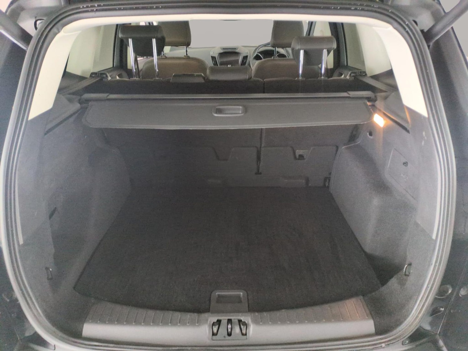 Used Ford Kuga 2018 for sale - 76788736: Photo 33