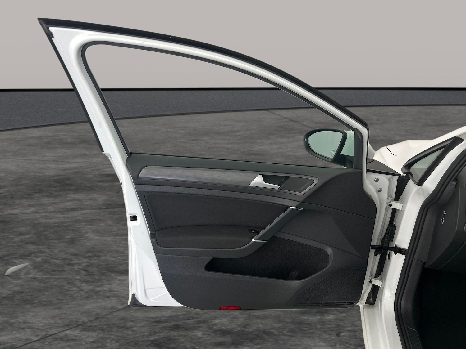 Vehicle 33