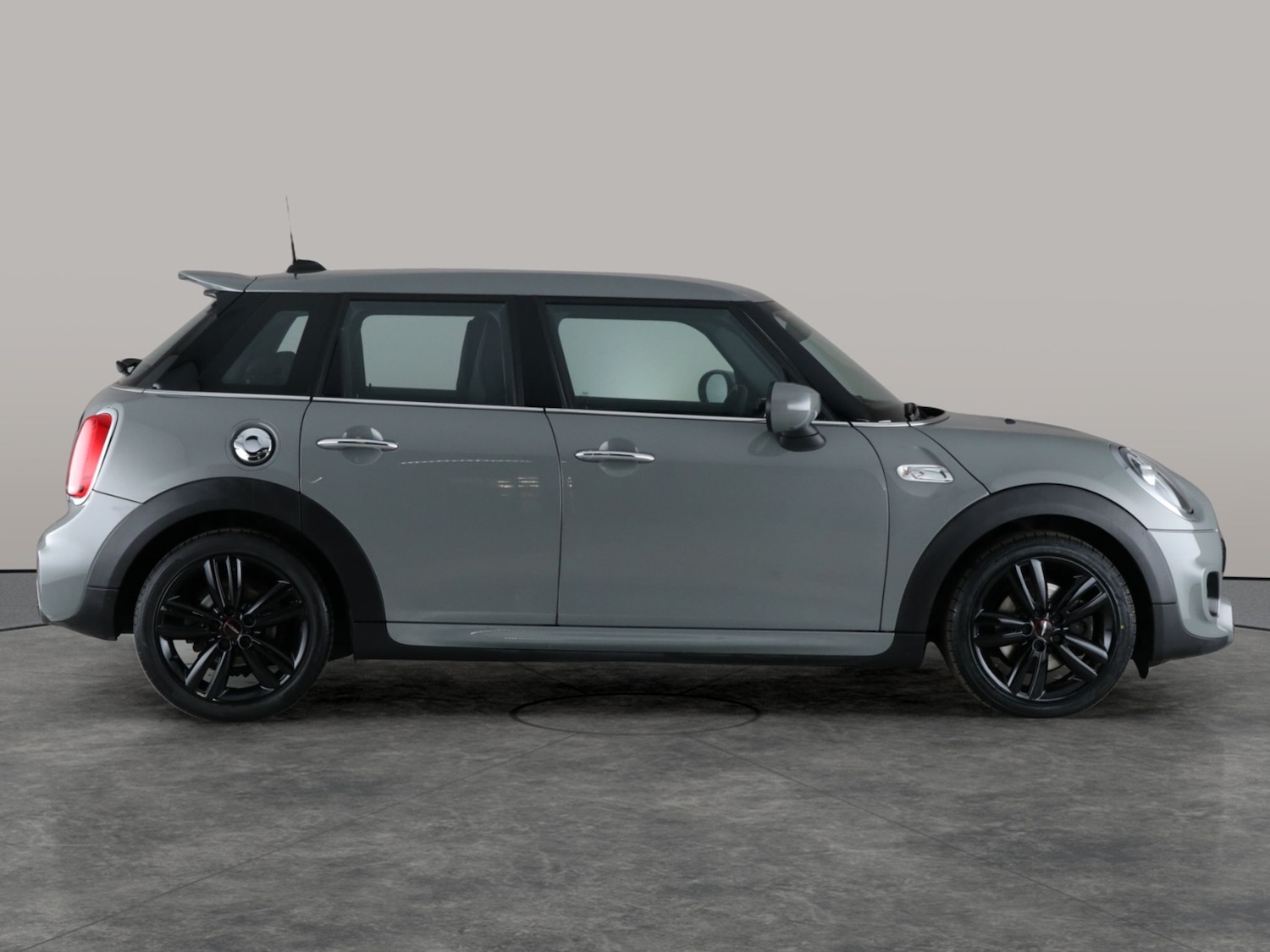 Used MINI Hatch 2020 for sale - 76113208: Photo 10