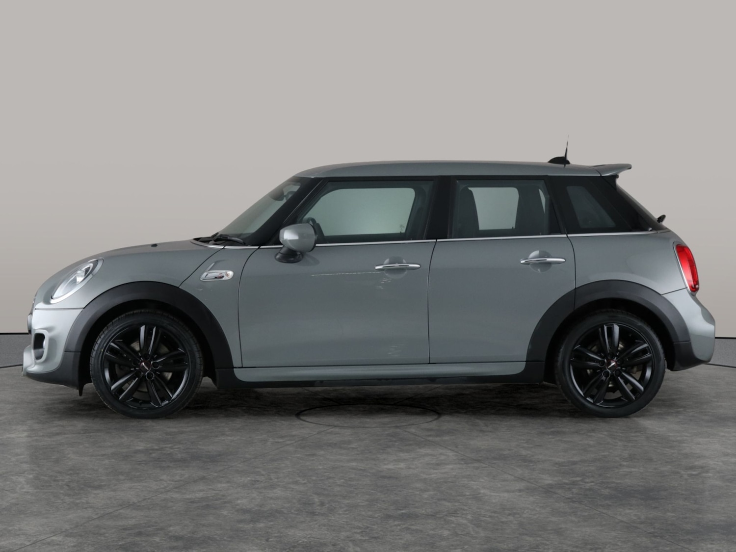 Used MINI Hatch 2020 for sale - 76113208: Photo 15