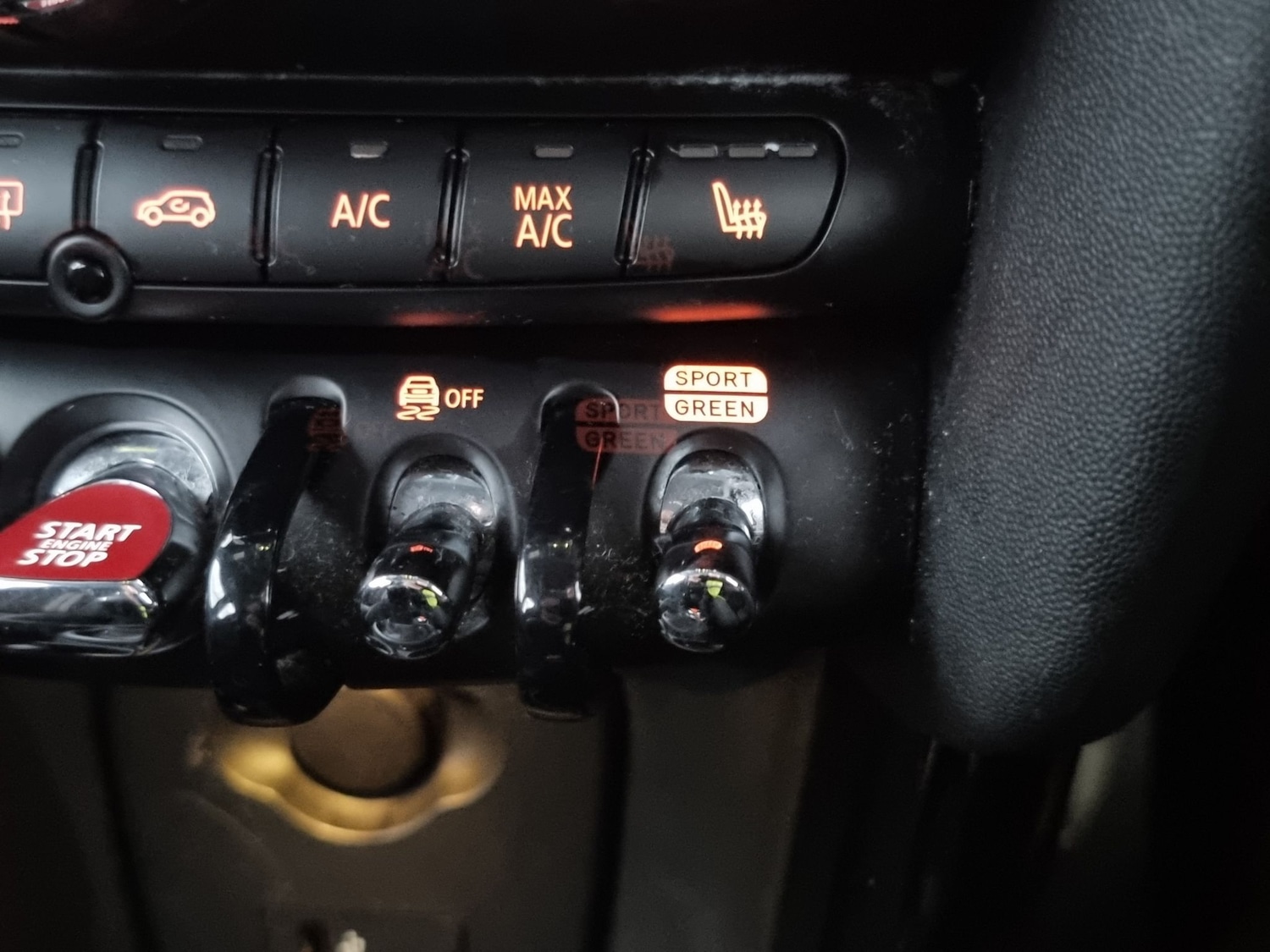 Used MINI Hatch 2020 for sale - 76113208: Photo 18