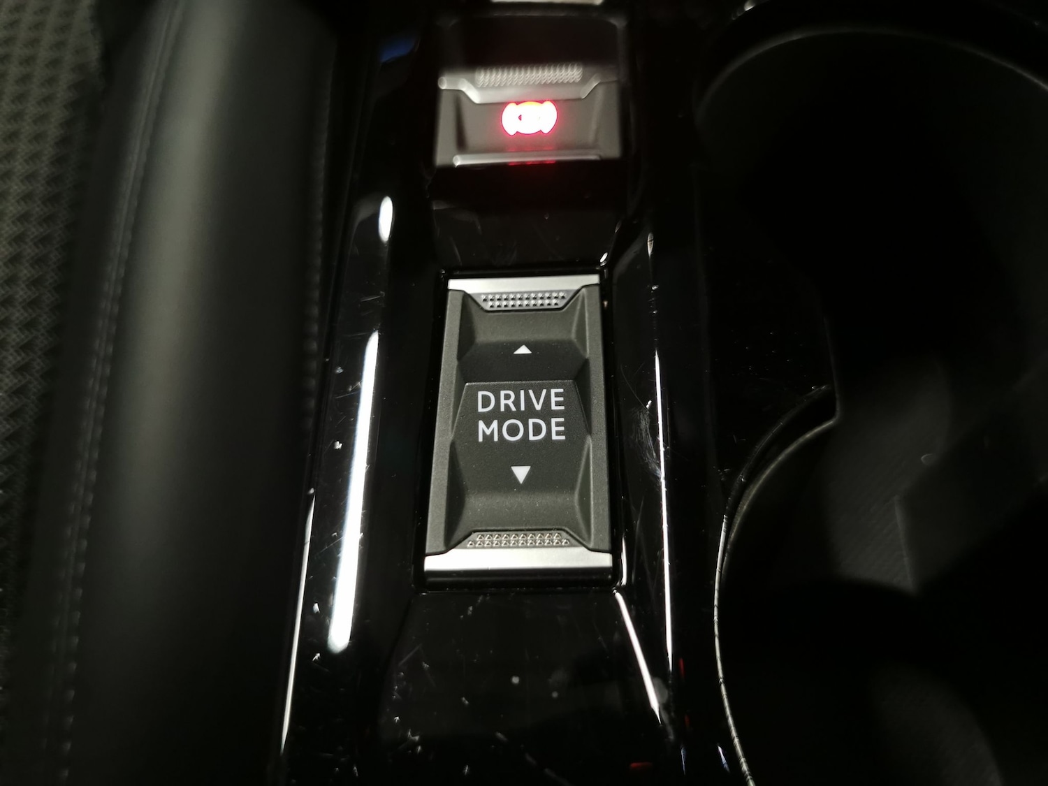 Used Peugeot 2008 2022 for sale - 77020051: Photo 16