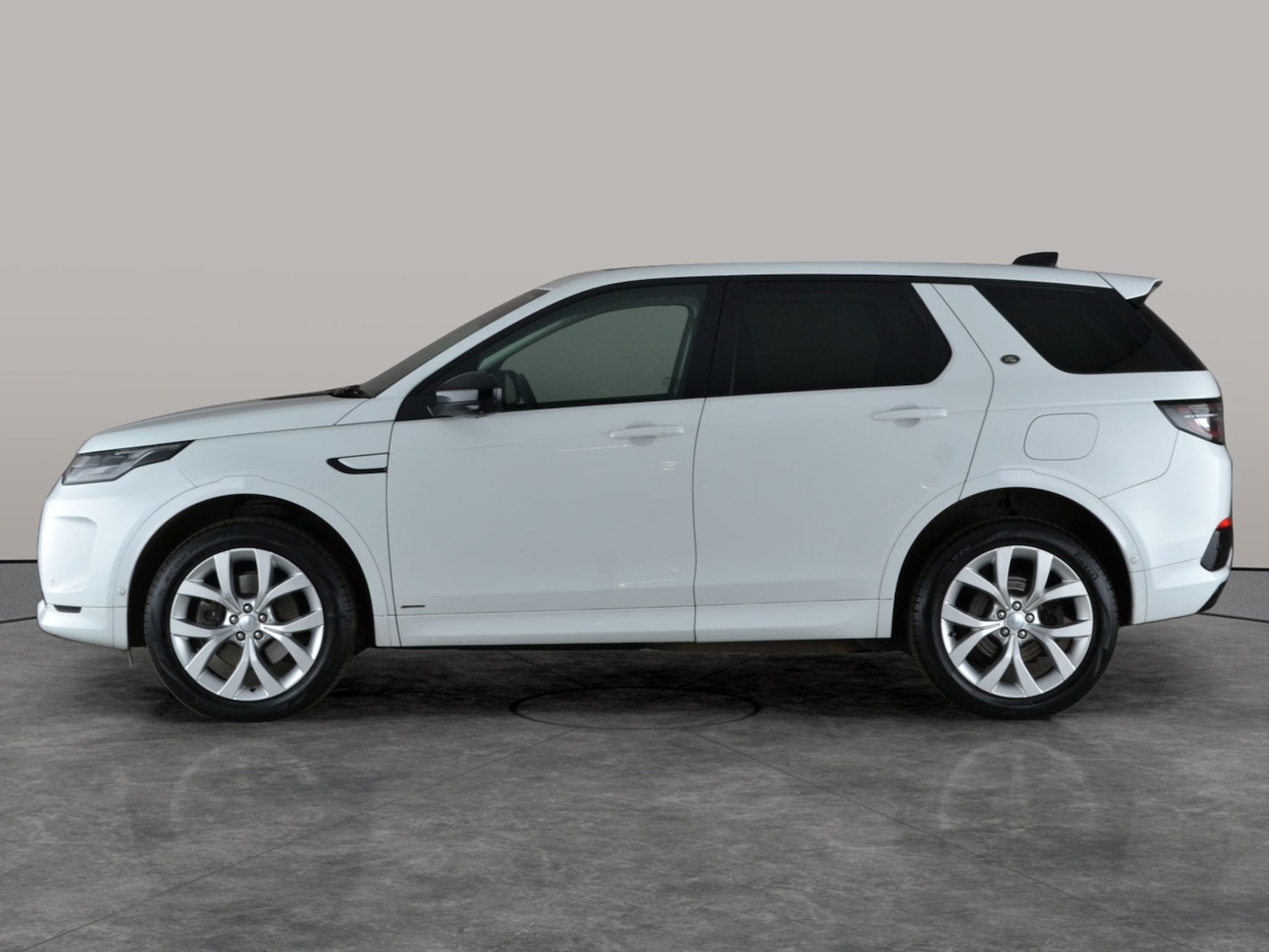 Used Land Rover Discovery Sport 2021 for sale - 76915441: Photo 15