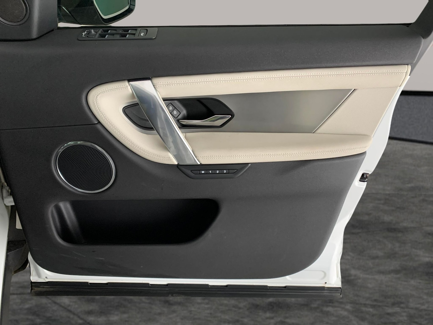 Used Land Rover Discovery Sport 2021 for sale - 76915441: Photo 33