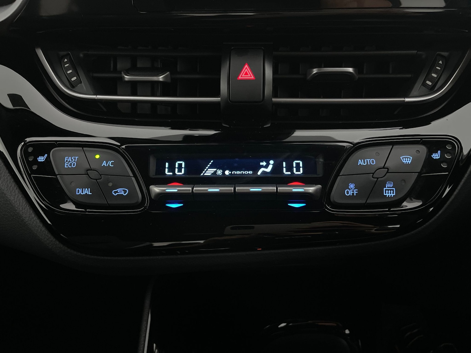 Used Toyota C-HR 2021 for sale - 77013299: Photo 20