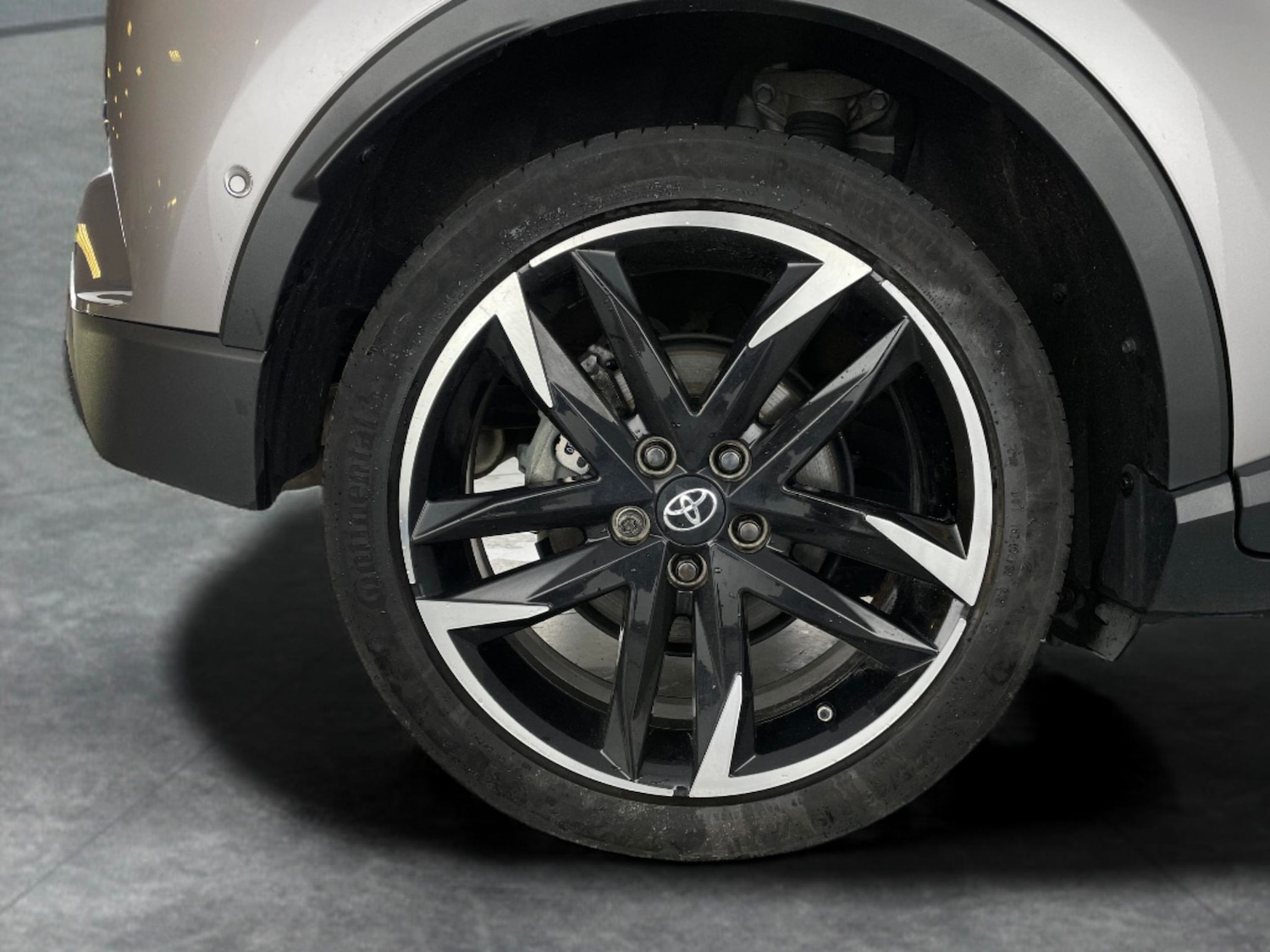 Used Toyota C-HR 2021 for sale - 77013299: Photo 25