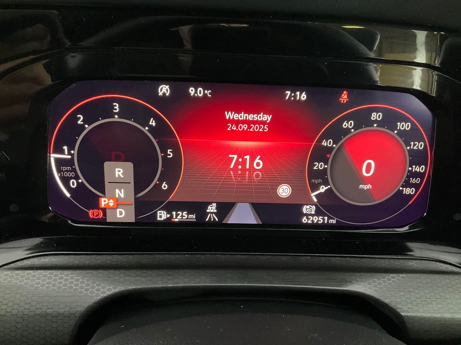 Used Volkswagen Golf 2021 for sale - 76847602: Photo 25