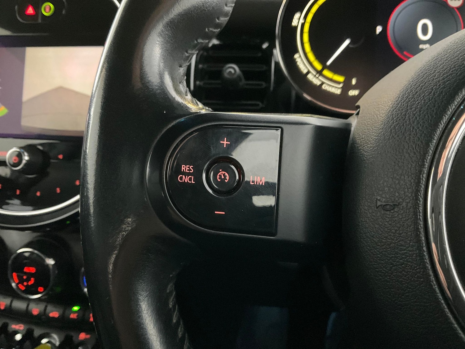 Used MINI Electric Hatch 2022 for sale - 76684602: Photo 19