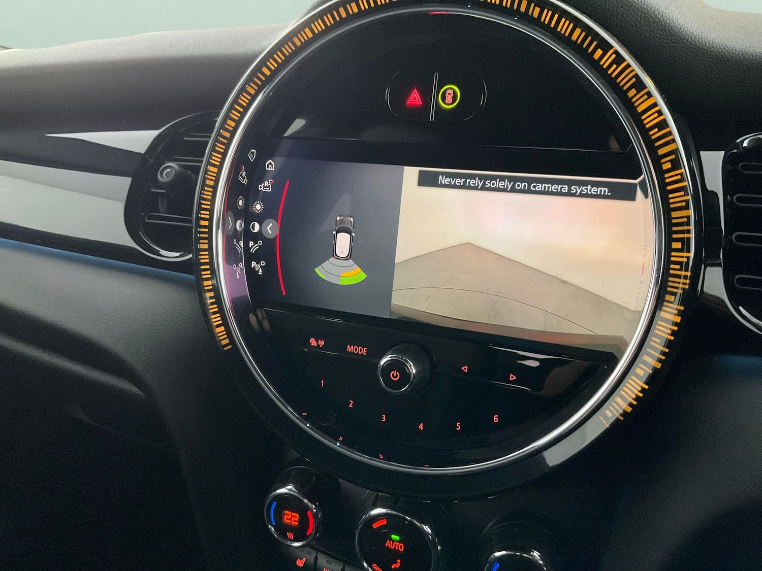 Used MINI Electric Hatch 2022 for sale - 76684602: Photo 5