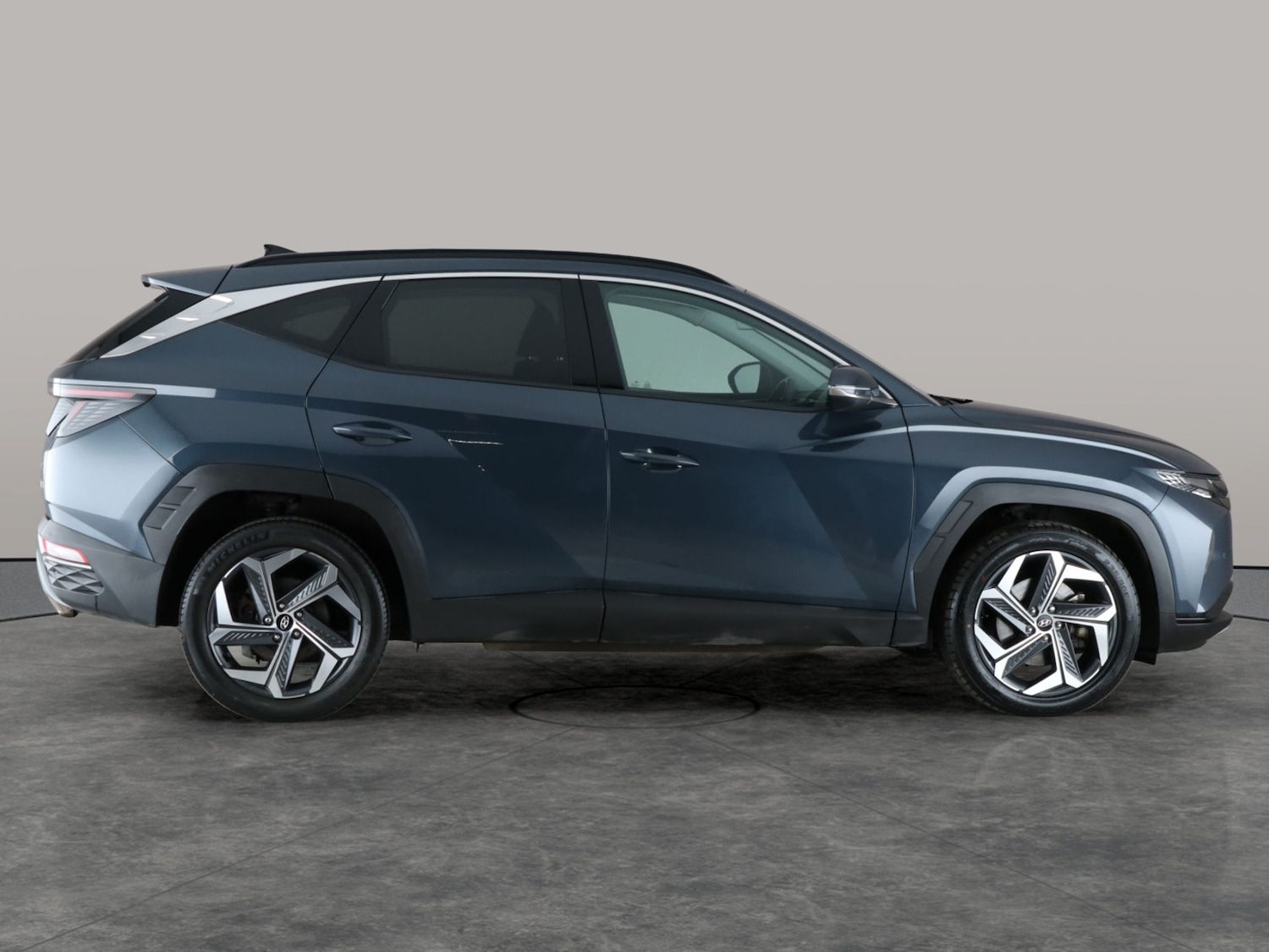 Used Hyundai TUCSON 2022 for sale - 76940323: Photo 9