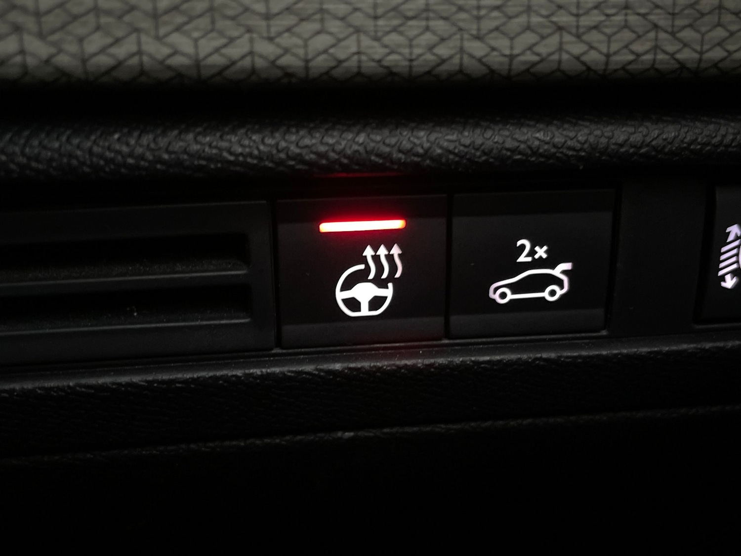 Used Citroen C5 X 2023 for sale - 76464120: Photo 29