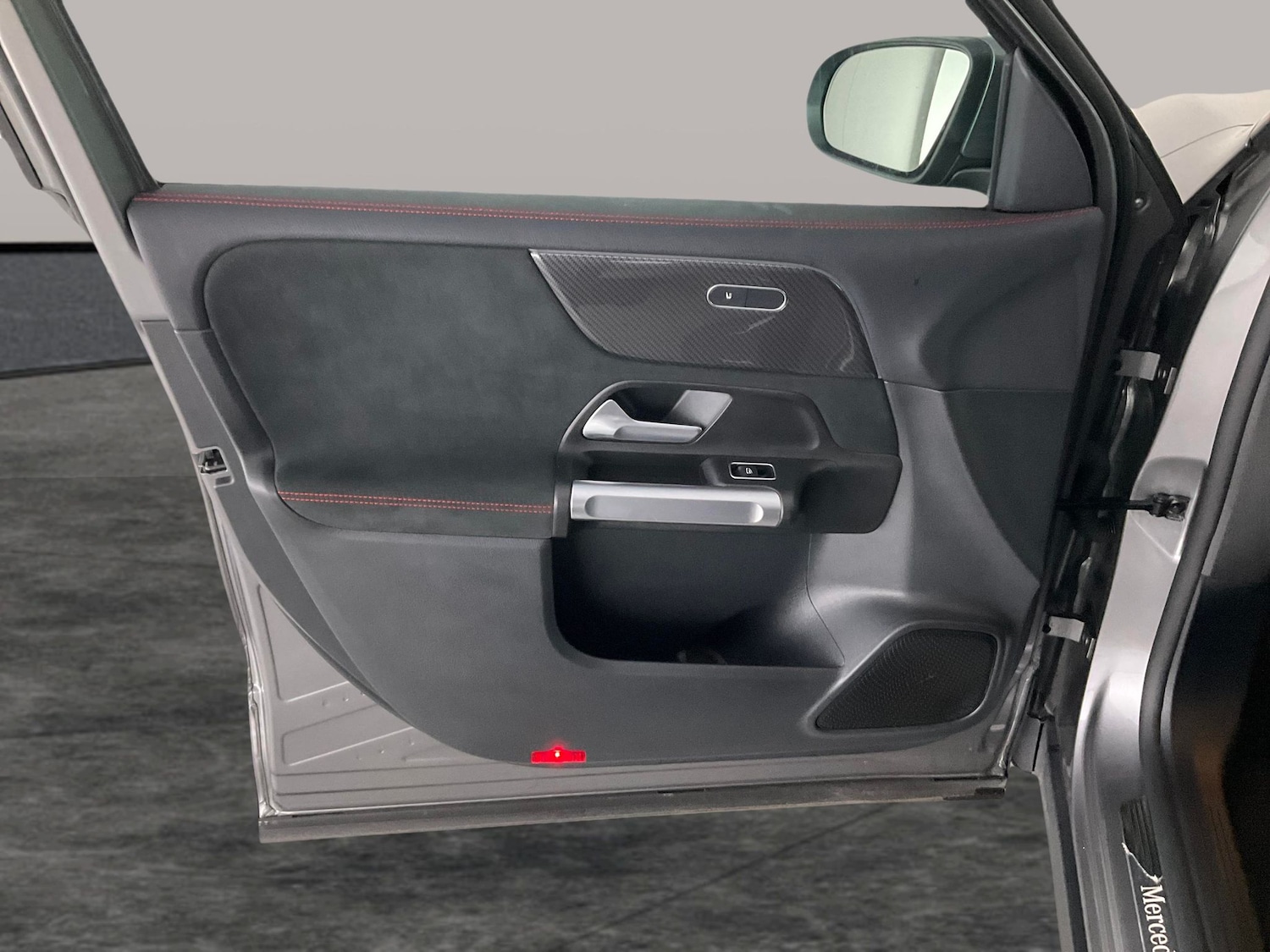 Used Mercedes-Benz GLB 2022 for sale - 76542575: Photo 31