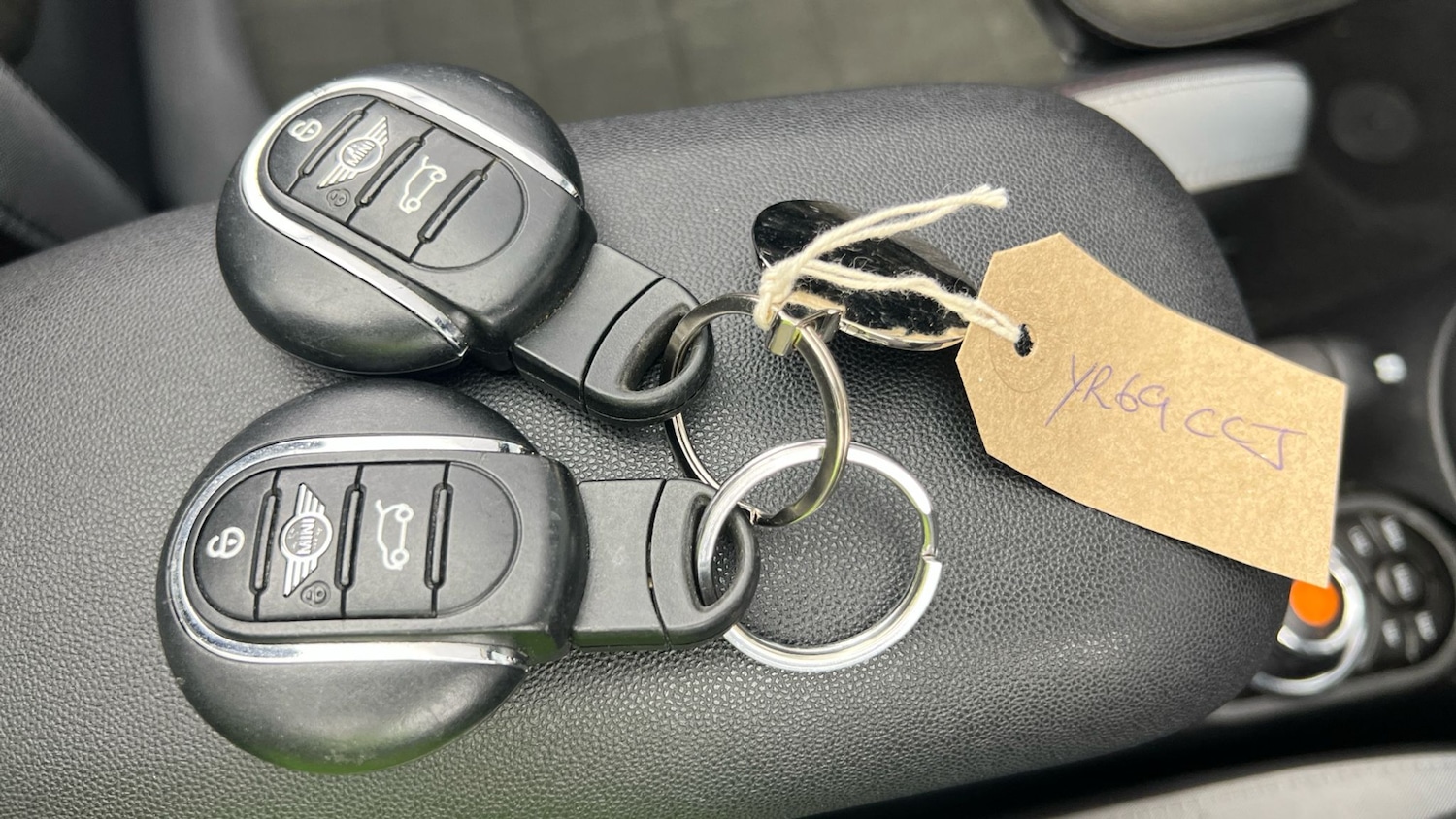 Used MINI Convertible 2019 for sale - 76661524: Photo 22