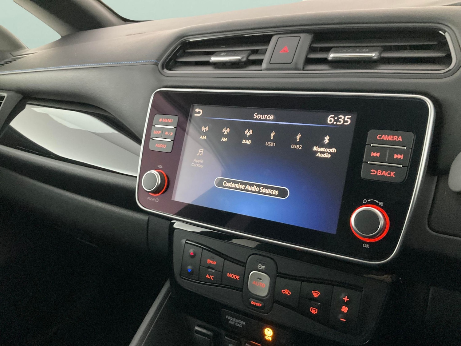 Used Nissan Leaf 2022 for sale - 76392158: Photo 21