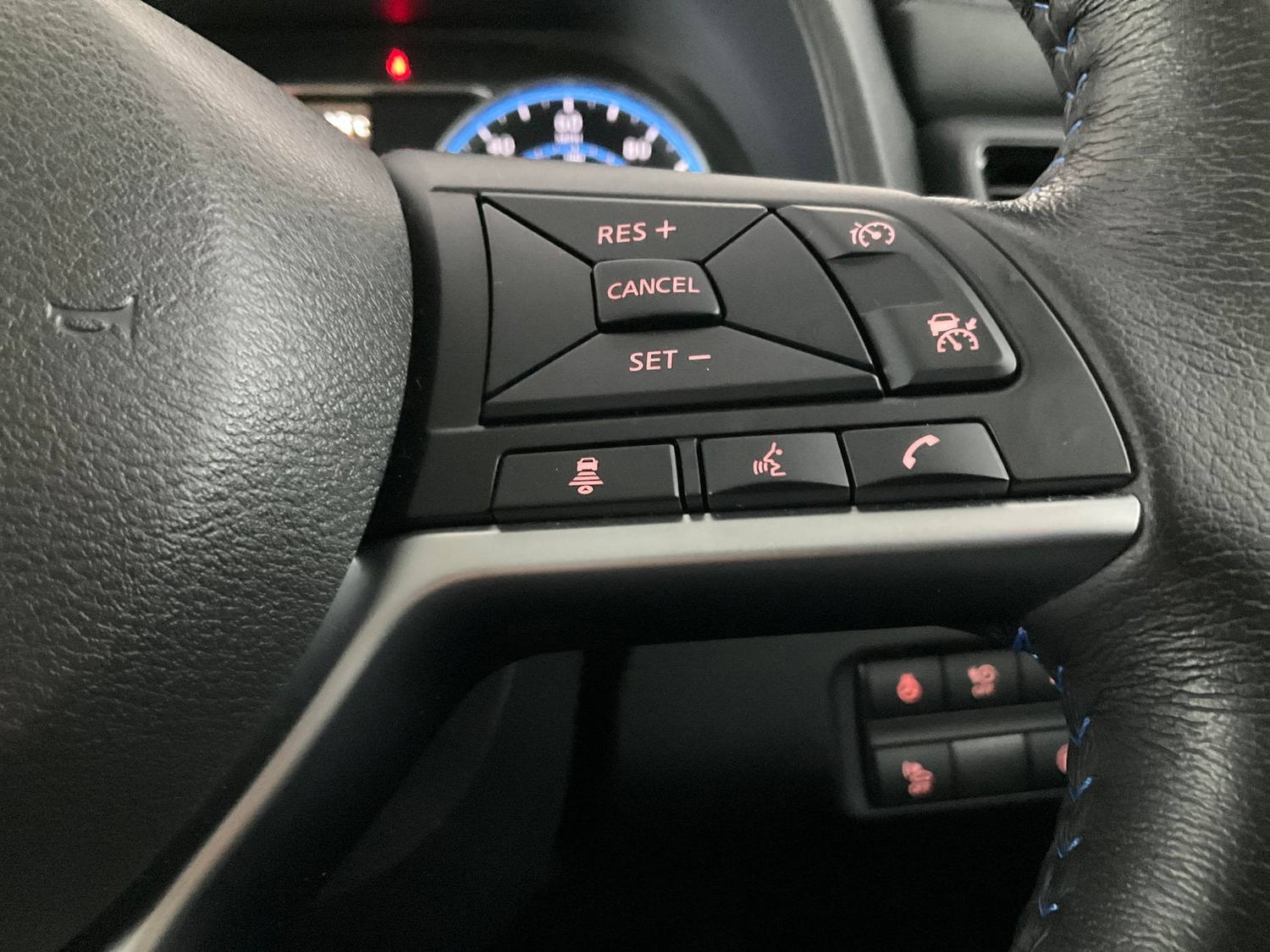 Used Nissan Leaf 2022 for sale - 76392158: Photo 28