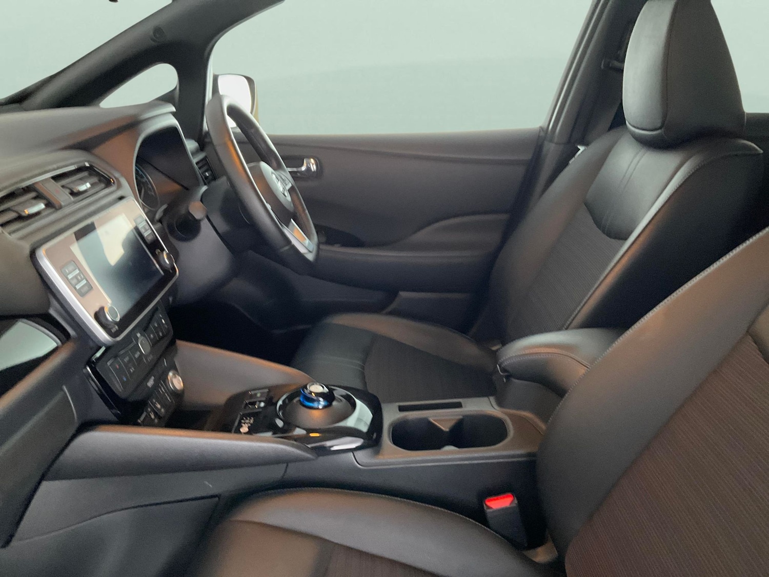 Used Nissan Leaf 2022 for sale - 76392158: Photo 6