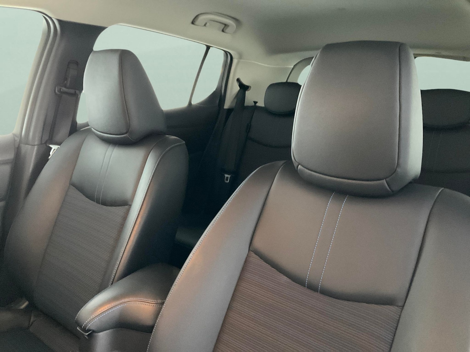 Used Nissan Leaf 2022 for sale - 76392158: Photo 8