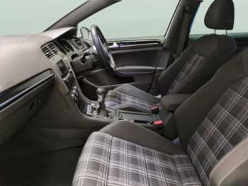 Used Volkswagen Golf 2015 for sale - 75321431: Photo