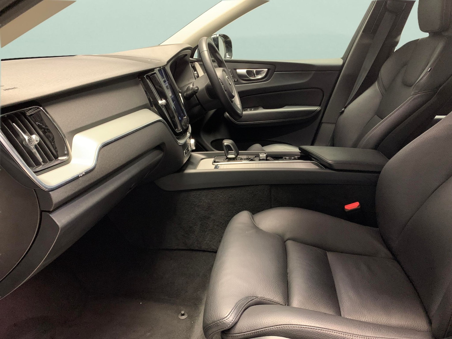 Used Volvo XC60 for sale - 77245952: Photo 4