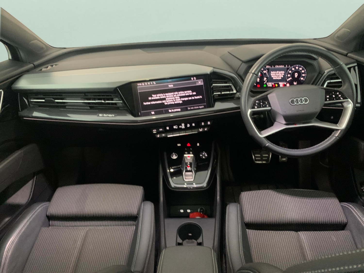 Used Audi Q4 e-tron 2022 for sale - 77047958: Photo 6