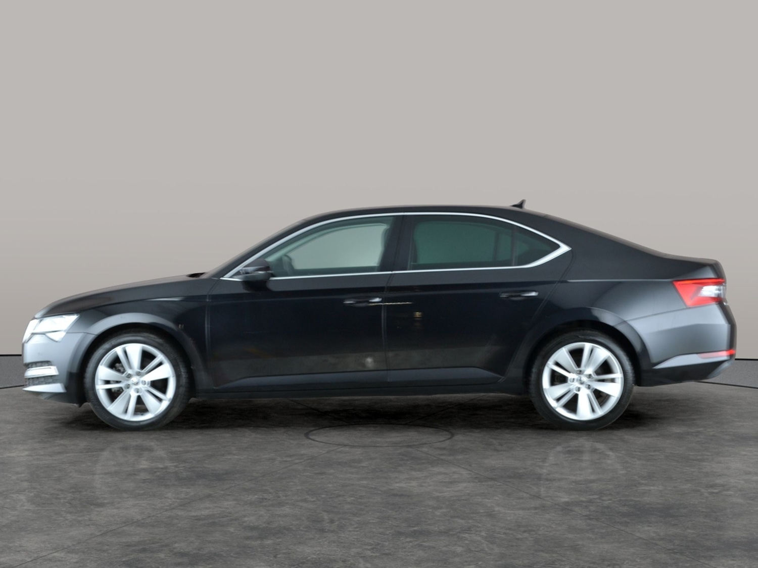 Used Skoda Superb 2020 for sale - 76901855: Photo 13