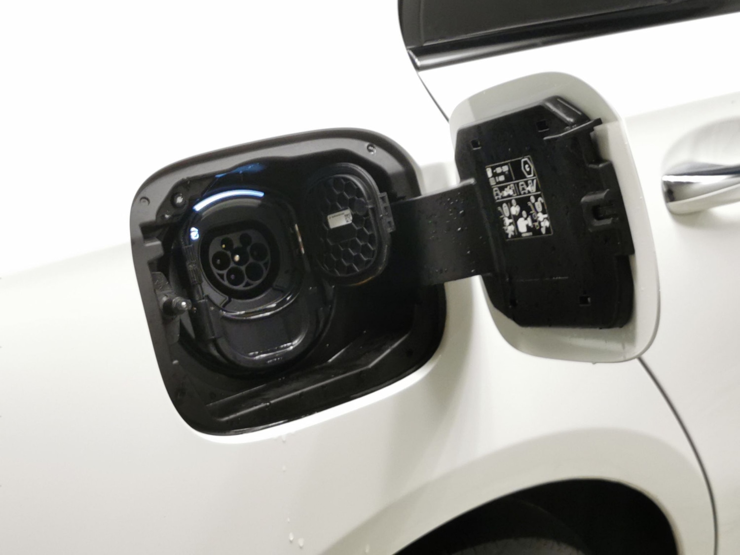 Used Mercedes-Benz A-Class 2021 for sale - 76980438: Photo 32