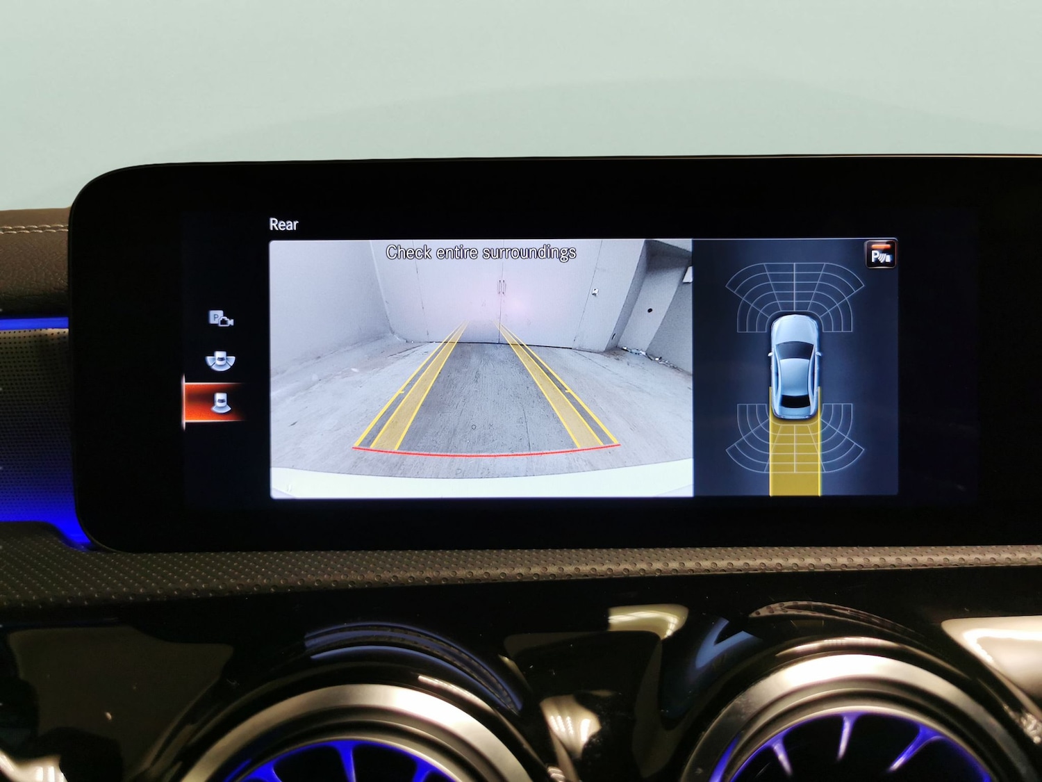 Used Mercedes-Benz A-Class 2021 for sale - 76980438: Photo 5