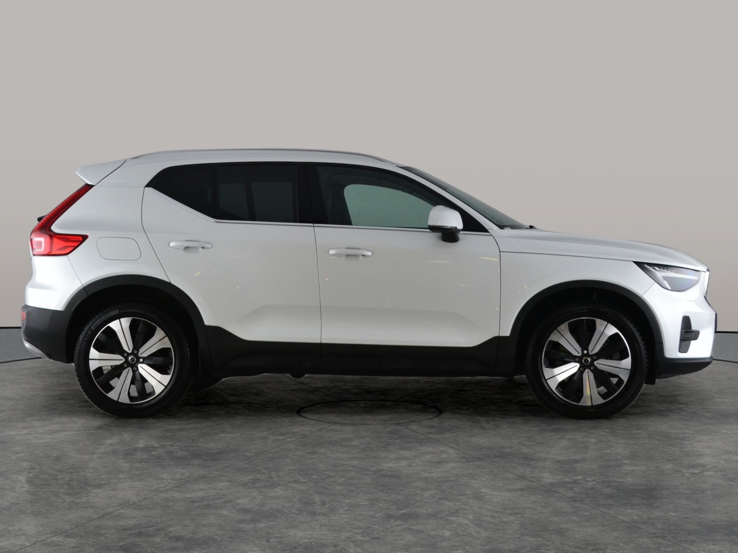 Used Volvo XC40 2022 for sale - 76577892: Photo 14